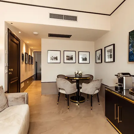 La Del Conte Mameli Hotel 4*