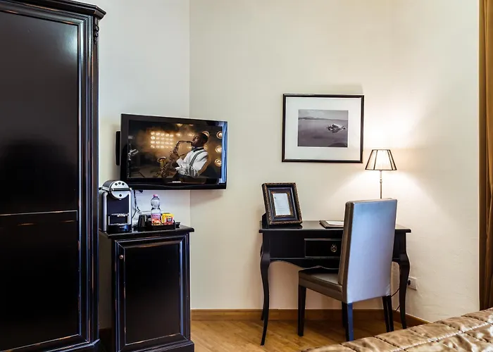 Hotel La Del Conte Mameli - Boutique & 4*